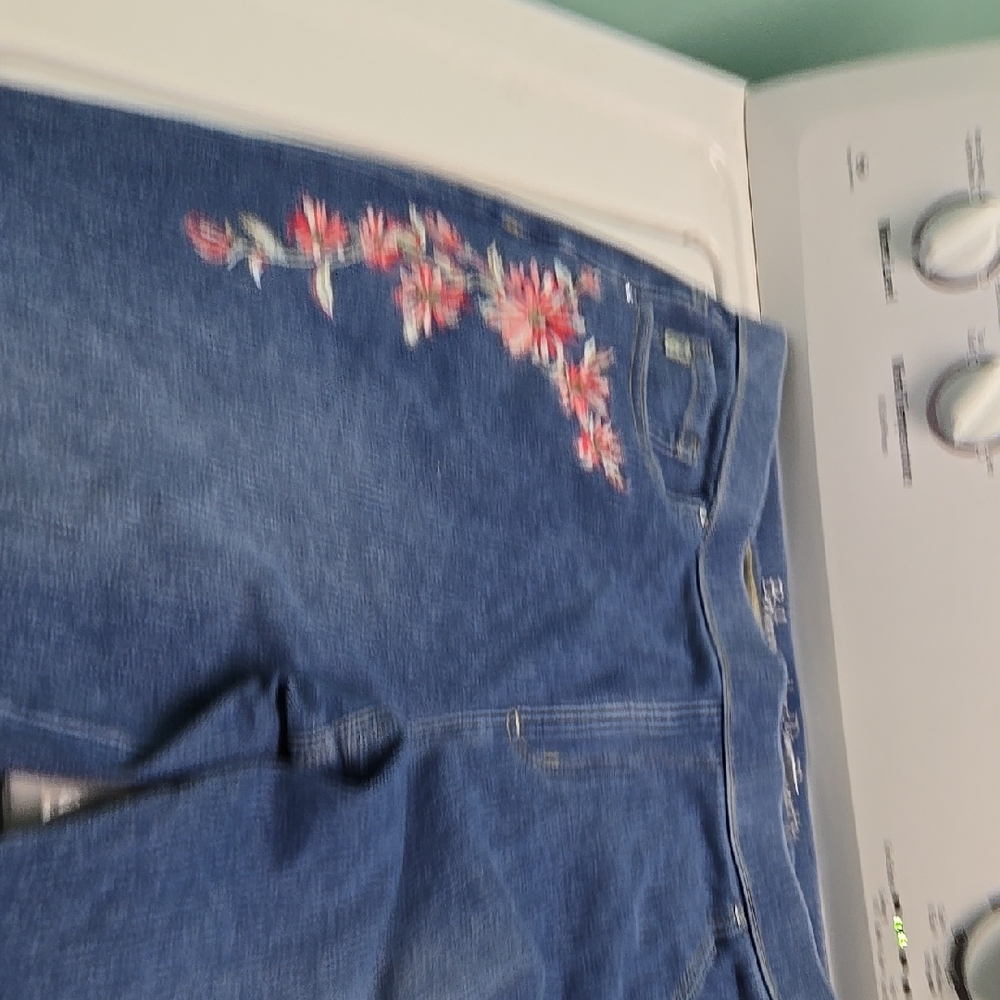 Floral Embroidered Blue Jeans